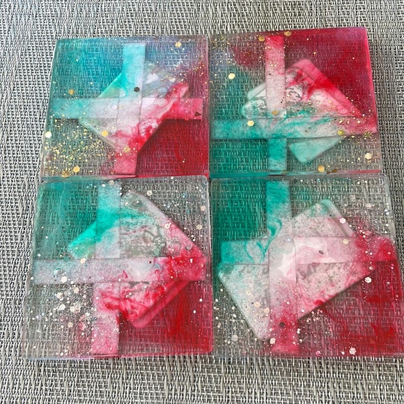 XMAS Handmade Fun and Festive Holiday Square Coaster Set and Holder - Picture 10 of 16